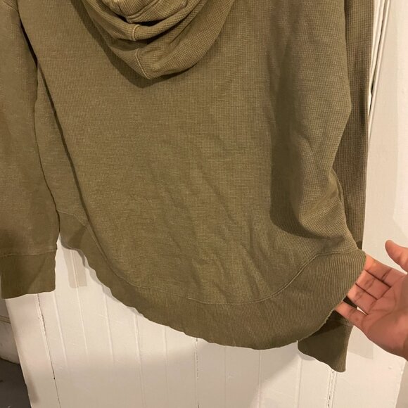 SO Henley Hoodie Army Green Hi Low Thermal Cotton Waffle Shirt, Size Large - Picture 8 of 15